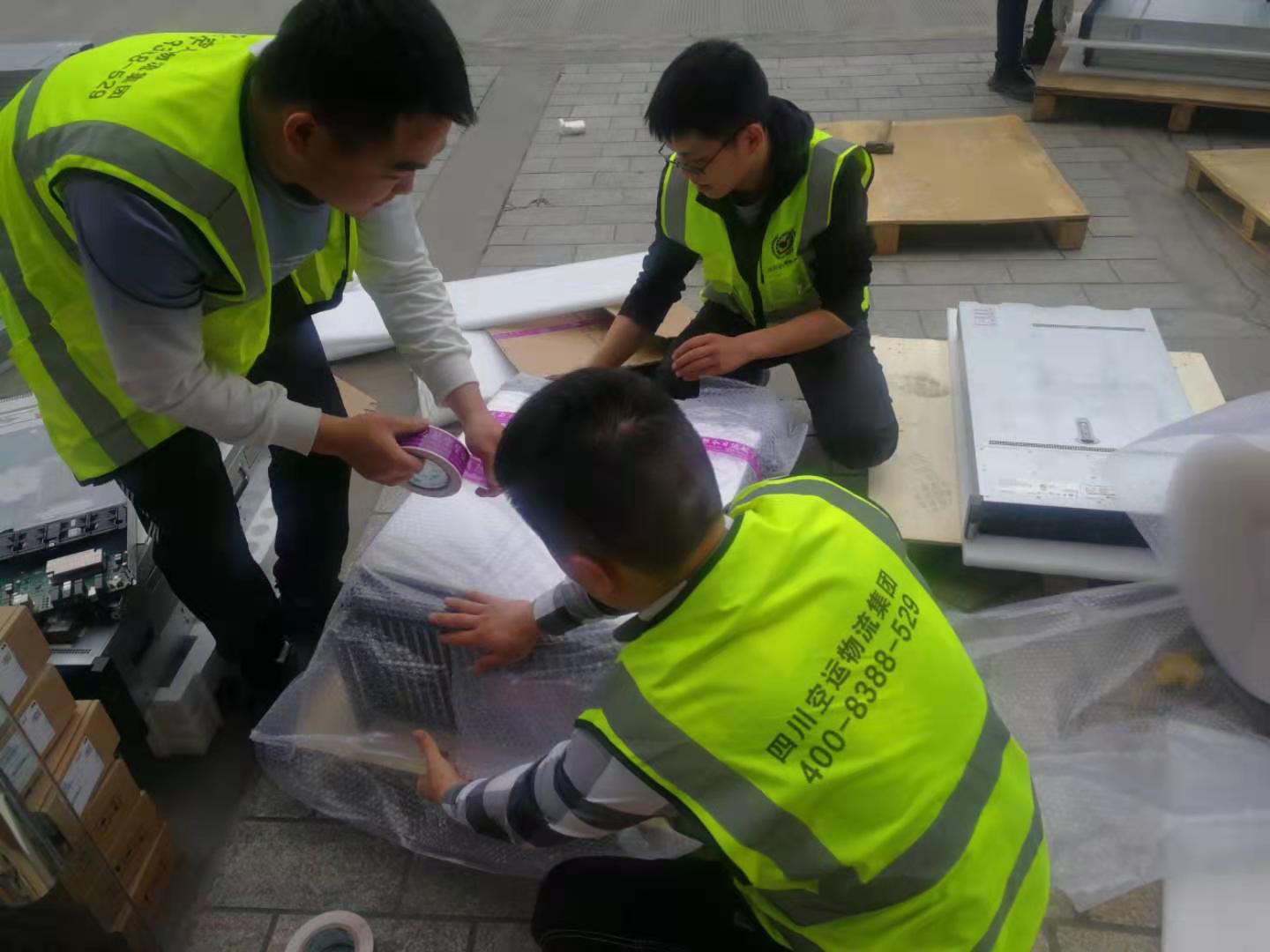 玻璃杯可以空運嗎？